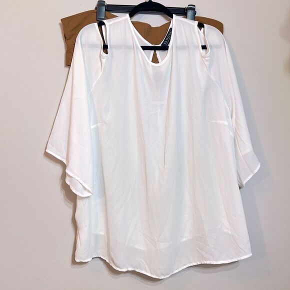 Eloquii Tan Shorts - Picture 4 of 4